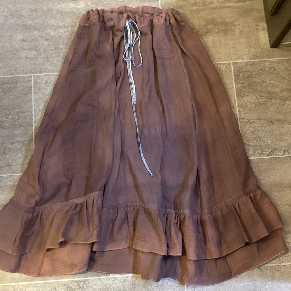 “Clochard de Luxe” Mauve-Brown Tiered Maxi Skirt with Ruffle Hem - Picture 7 of 9